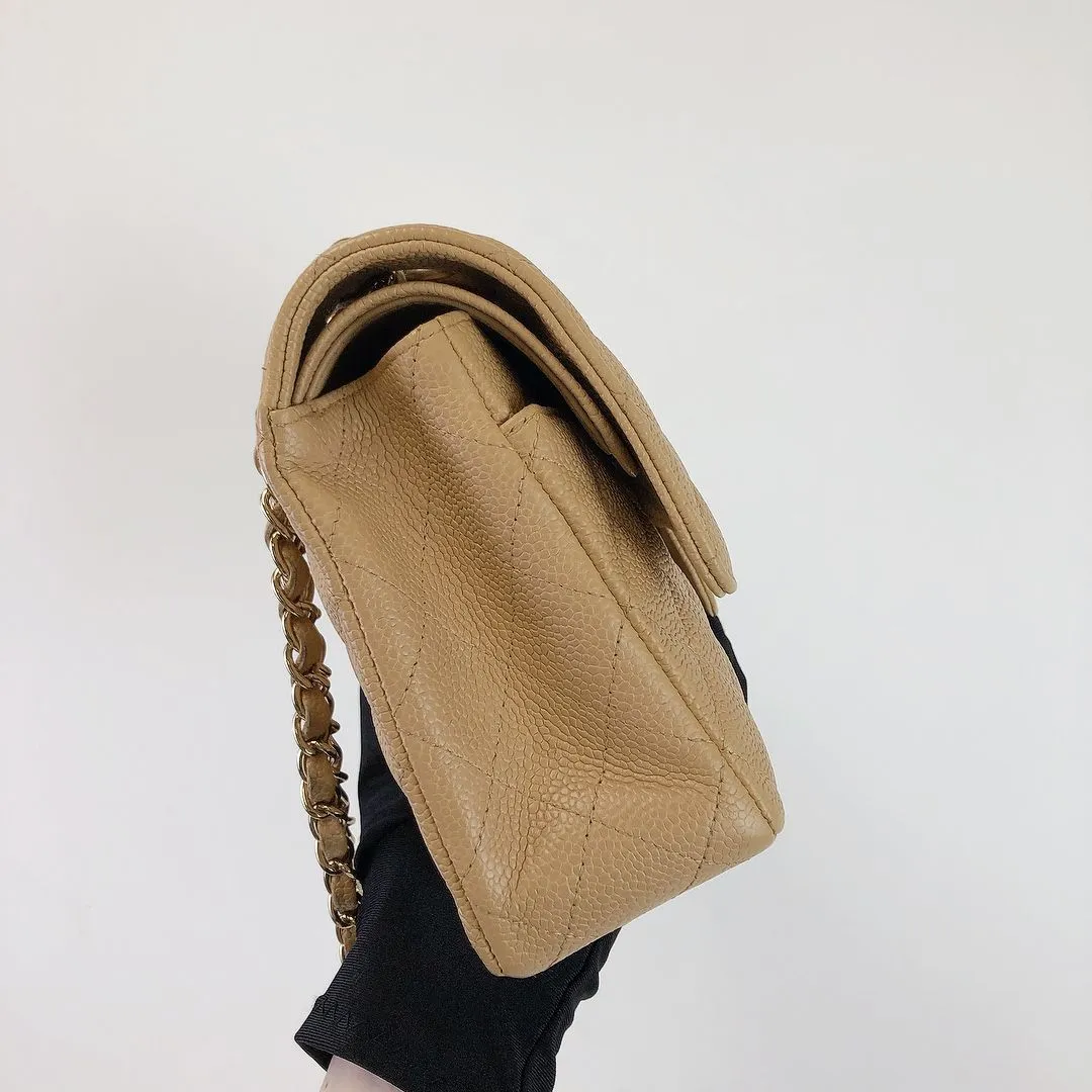 Chanel Vintage Timeless Classic Medium M/L