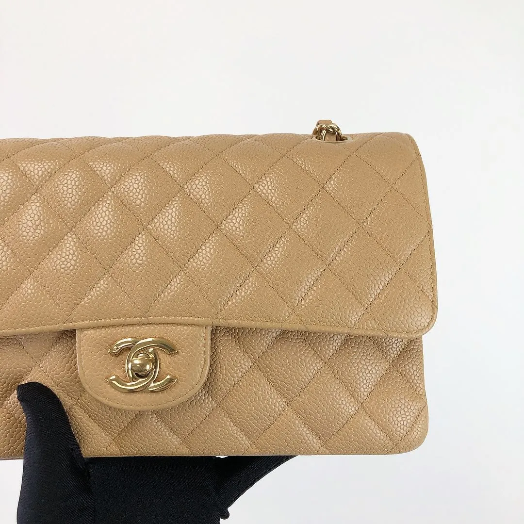 Chanel Vintage Timeless Classic Medium M/L