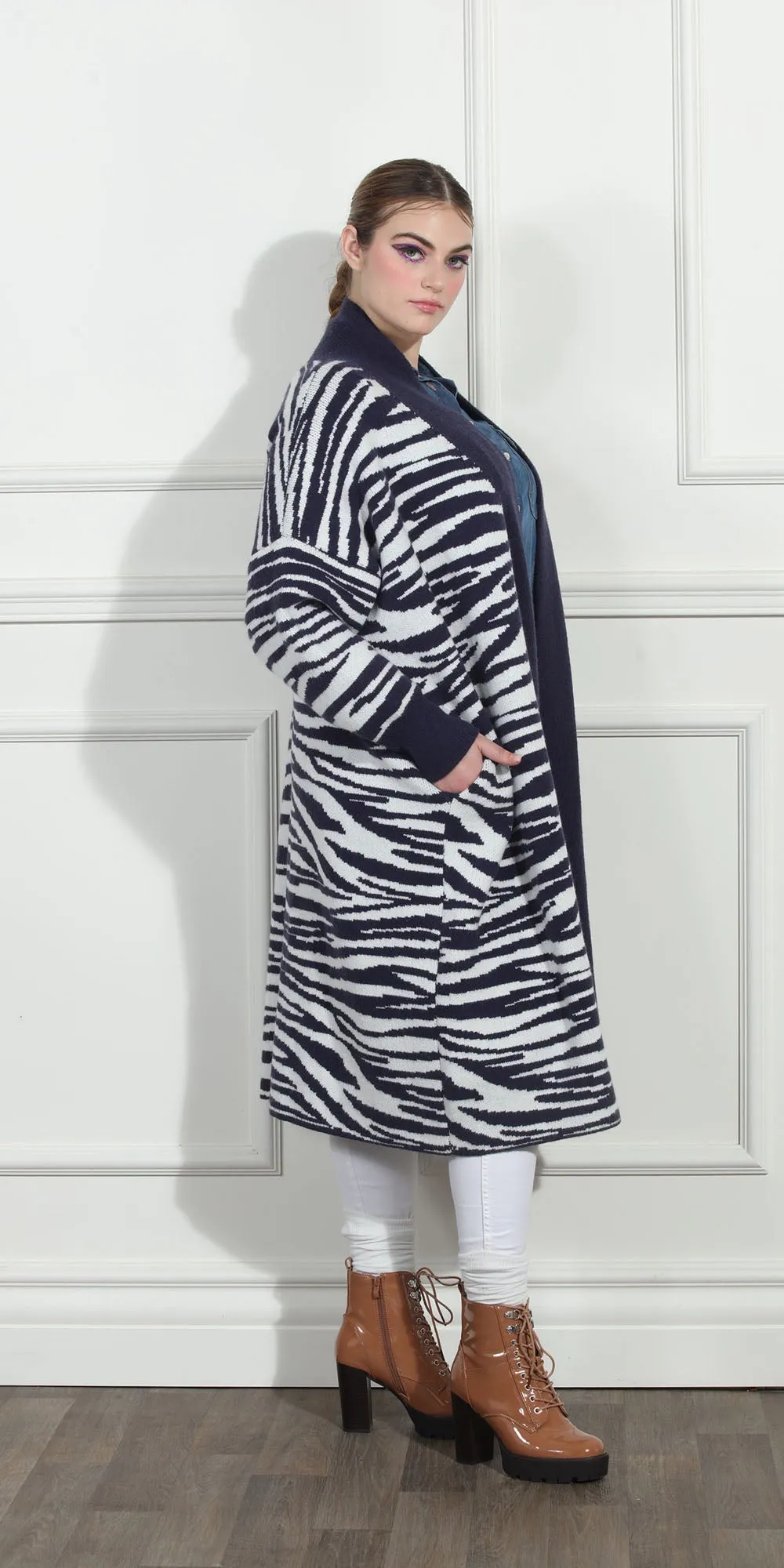 Luxe Moda LM259 - Navy White - Animal Print Knit Coat