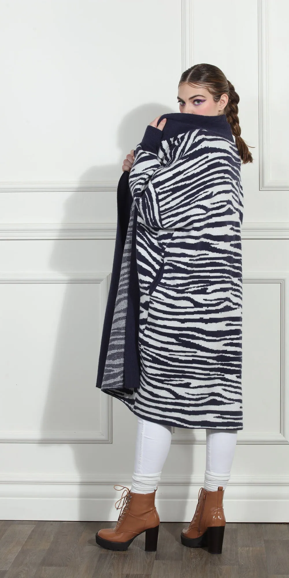 Luxe Moda LM259 - Navy White - Animal Print Knit Coat